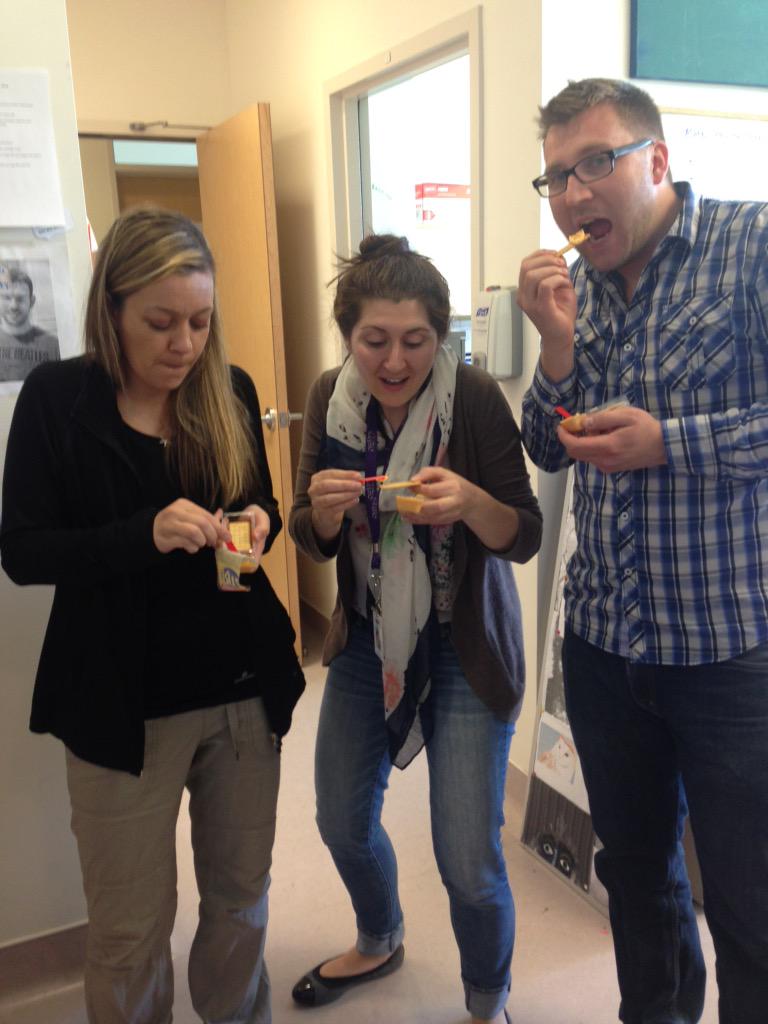 CHEOYouthNet's tweet image. #TBT what snacks did you as a kid? We are enjoying crackers and cheese! Haha yum! #childhoodsnacks