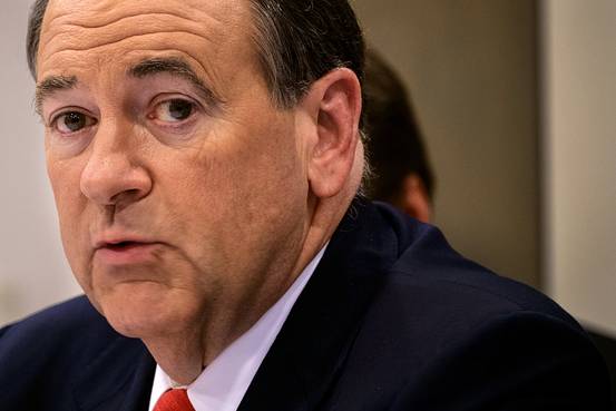 Mike Huckabee says he doesn't speak Spanish, but says "I speak Jesus." on.wsj.com/1FzWRNv (Photo: AP)