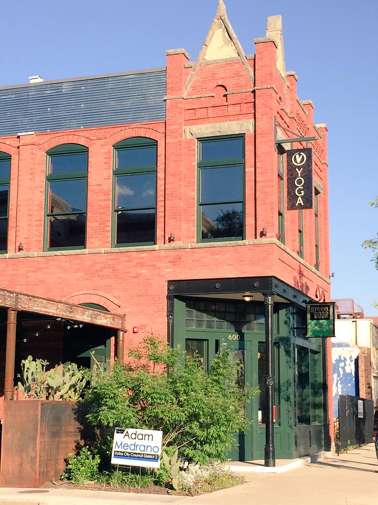 TanyaARagan's tweet photo. Local D2 businesses show their support for CM @VoteAdamMedrano. #vote #FarmersMarketDistrict #cbdcoalition #showup http://t.co/E6P2qpIJ07