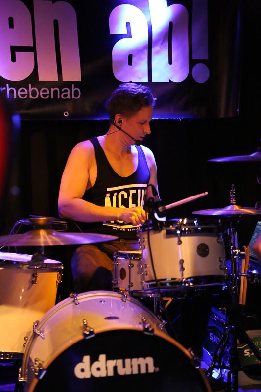 wirhebenab's tweet image. Wusstet ihr?

Schlagzeuger Pierre wird von #ddrum, @RegalTipSticks und #MasterworkCymbals endorsed.
Wir sagen DANKE!