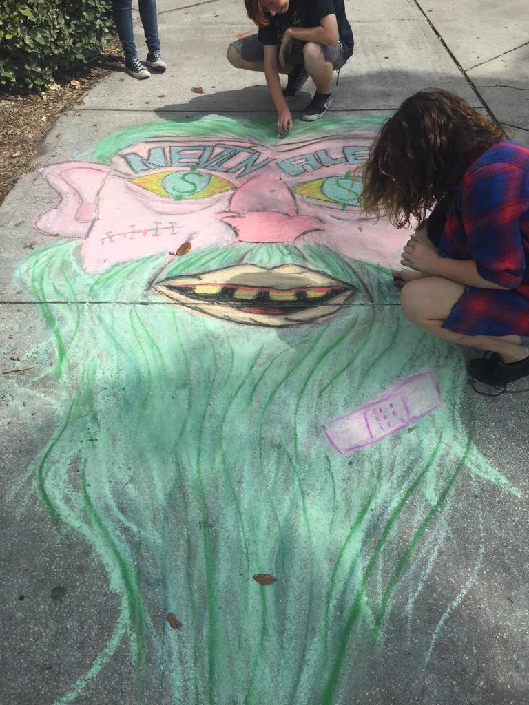 JWMHS's tweet photo. Poem In Your Pocket Day! Combining art and poetry in #MustangLearning! http://t.co/40Tn32ZMyw