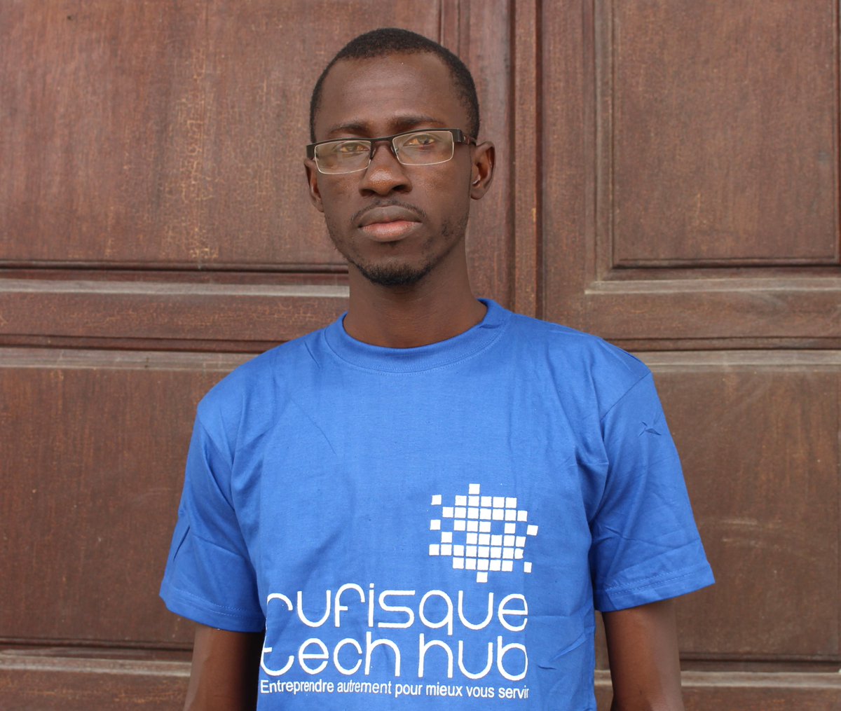 manaibra's tweet photo. Les Tee-shirts #RufisqueTechHub du #Tweetup sur les #AssisesdeRufisque
#Rv demain vendredi à 16h au restau Rio Tga http://t.co/umgUPxoCSA