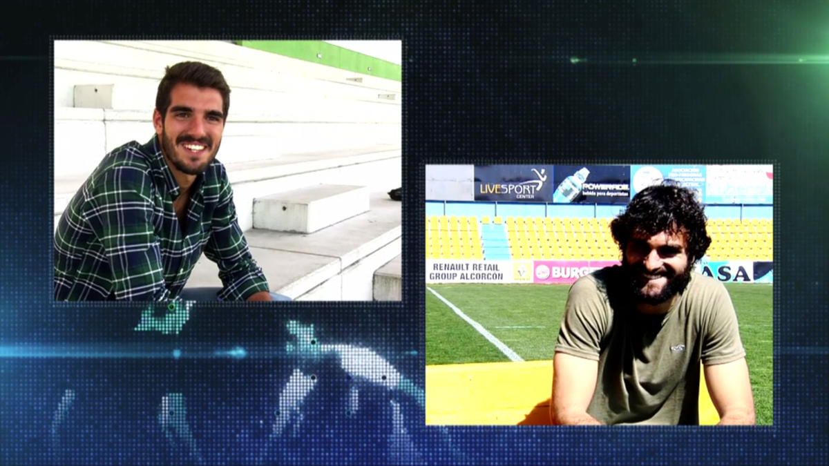 LaLiga's tweet photo. Dos hermanos cara a cara en #LigaShowAdelante: @bernardo_cruz8 y @francruz8, uno contra uno. http://t.co/D0TjRBm4Q6 http://t.co/BxdzJ7xPOq