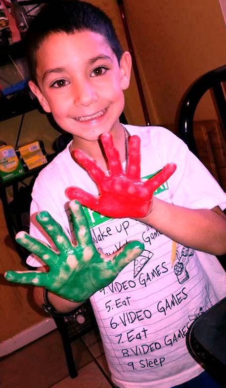 AutismSociety's tweet photo. "Even though the road is rough, I can truly say I am a proud mom" - Jahaira #AutismUniquelyYou http://t.co/MdxyCoUE2Y