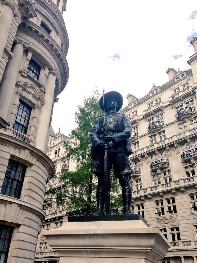 lou_watsham's tweet photo. Bravest of the brave, most generous of the generous, never has a country had a more faithful friend than you #Gurkha http://t.co/N9KcKS5Q79