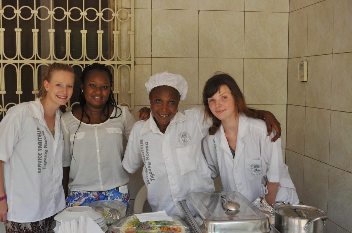 IntService's tweet photo. Update from TigoungNonma #Burkina Baking in Burkina  http://t.co/jPhXYxfrUG http://t.co/XwyOSlaLj7