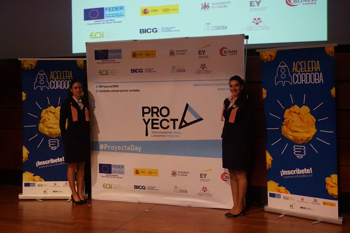 ProyectaCORD's tweet photo. Os dejamos con algunas fotos de la sesión de tarde de #ProyectaDay #CórdobaESP http://t.co/rXSElf2hIK