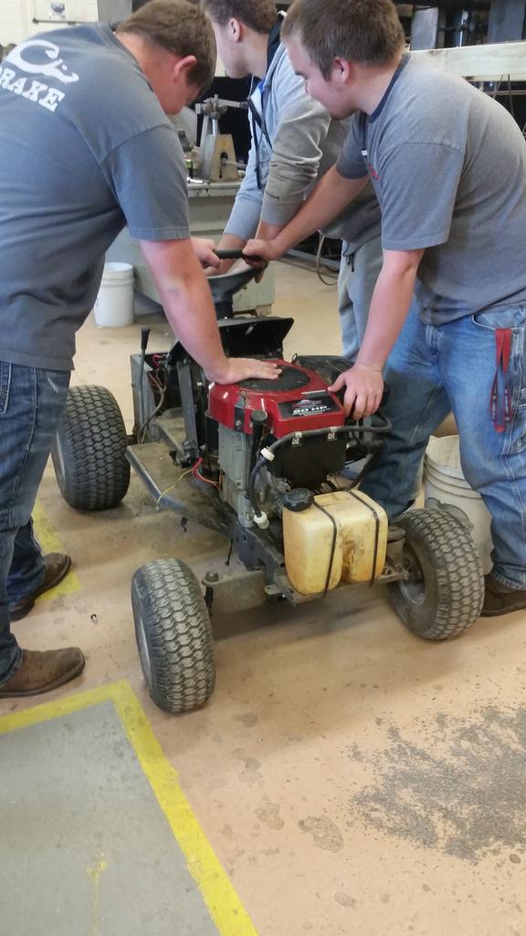 Small engine technology #SAE