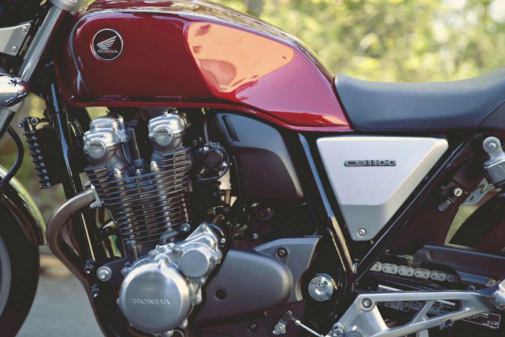 206MilliMeter's tweet photo. #honda #cb1100 #motorcycle. #motorcyclelife http://t.co/fXPh9BPCeH