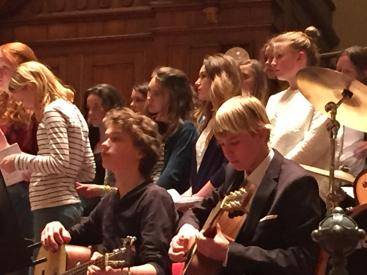 Concertgebouw's tweet photo. Vanavond last minute concert van de Stichtse Vrije School uit Zeist! https://t.co/CM5gVcNBrA http://t.co/pvrt6UBePG