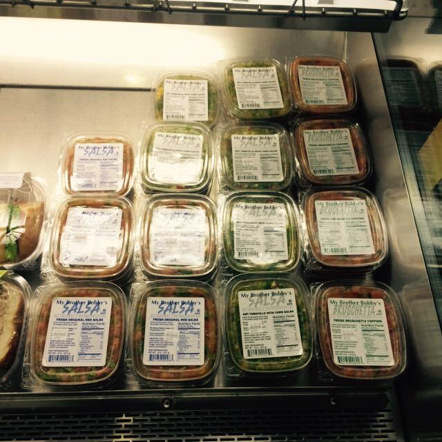mbbsalsa's tweet photo. My Brother Bobby's Salsa available @ Marist College dining retail locations: Cabaret, Dyson, Donnelley &amp; Jazzman. http://t.co/VDCYxeSW8F