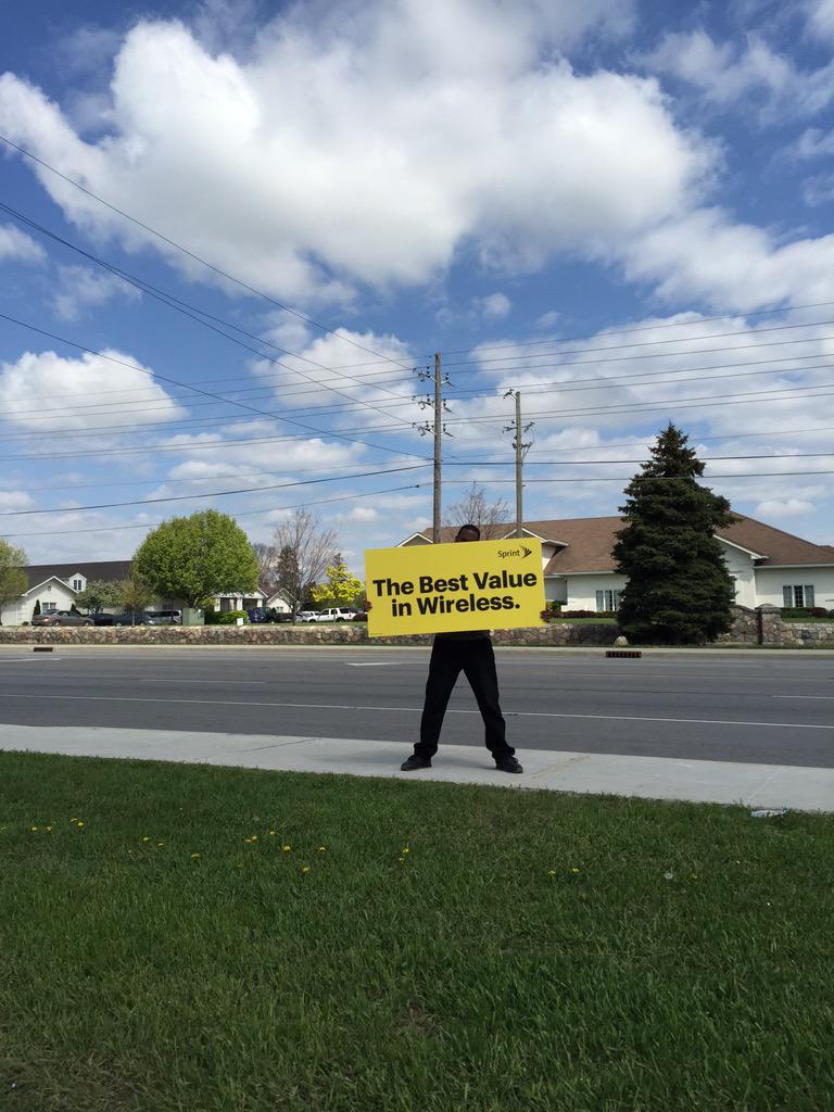 claudiorapalo88's tweet photo. @marceloclaure @WasonJelch @akisselv @ChappySprint #gettingbettereveryday #cutyourbillinhalf #beastindy http://t.co/b5nUpVmH04