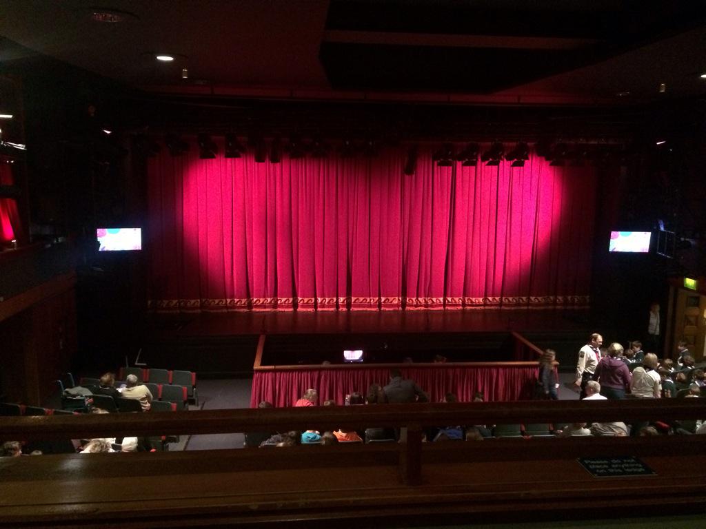 BWBGangShow's tweet photo. We're all ready to watch @ChelmsfordGS. Break a leg! http://t.co/5ps7B51i2h