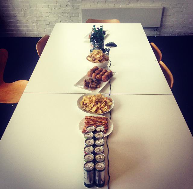 madebyrose's tweet photo. Getting ready for some food &amp; lessons in social media @TheFrameworks #workshop #foodforthought #TheFrameworksFFT http://t.co/U5MFFlmLIL
