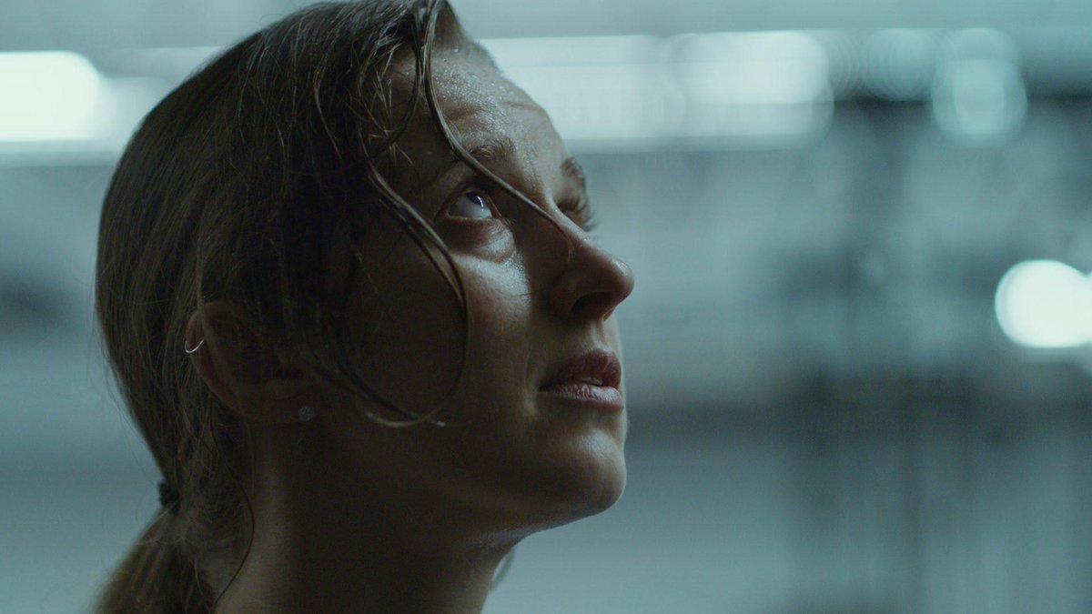 Adweek's tweet photo. Ad of the Day: @DICKS Sporting Goods goes the extra mile in its first campaign for women. http://t.co/IC74Y6LVxB http://t.co/CvIpaoulkb