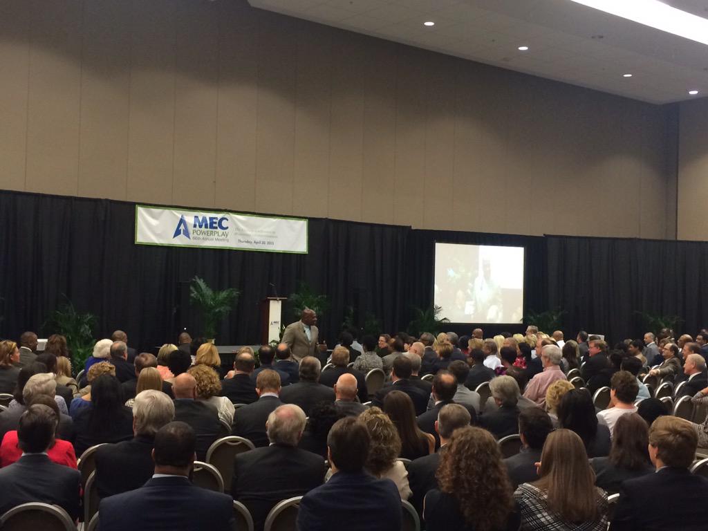 MSBAInfo's tweet photo. Thank you @CoachKCarter for motivating us at #PowerPlay2015. Such a great speech! http://t.co/zQbc7W8j9r