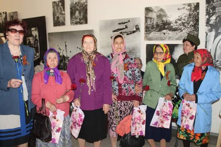 11Evgeniya11's tweet photo. #minsoc #minsocpriv Чествование ветеранов ВОВ Приволжского района в кинотеатре Иллюзион http://t.co/vqQUIWU6sP