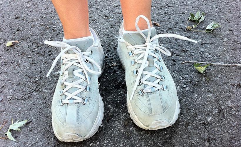 Reductress's tweet image. How To Wear Sneakers Without Looking Like A Human Dump: reductr.es/1zgJqke