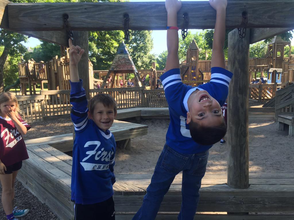 CruceKiddos's tweet photo. Field Trip Time!!!! 🐍🐔🐏 http://t.co/7BbVecJA5z