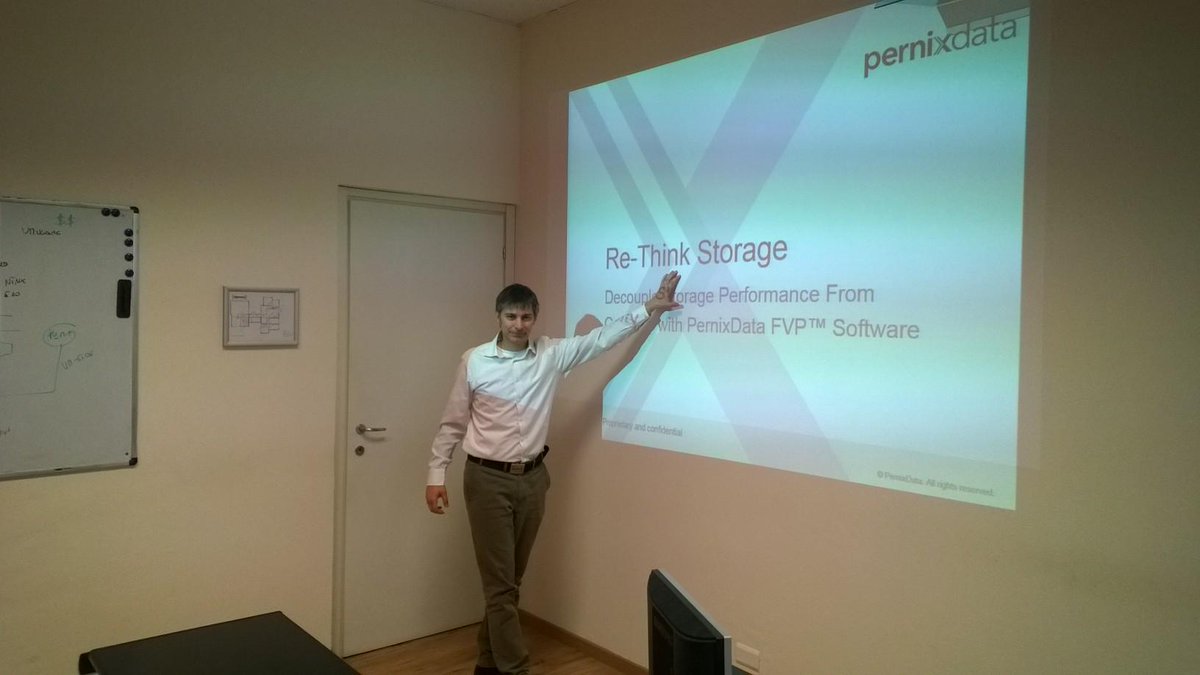 samuelecerutti's tweet image. Delivering pernixdata message #pernixdata