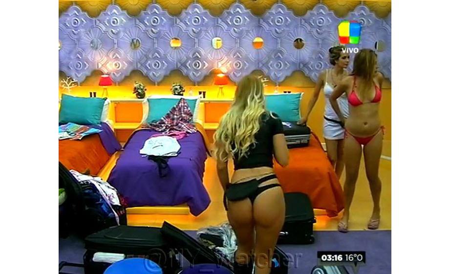 En la primera noche de #GH2015 ya hubo desnudos y escenas HOT > bit.ly/1zgmXUf