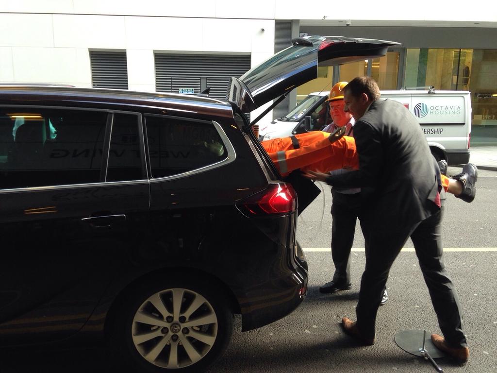 CasellaHQ's tweet photo. Occ Bob is off home! Thanks to everyone who got connected with Casella! #IOHA2015 @BOHSworld #casellagetconnected http://t.co/yzEUSv6Msf