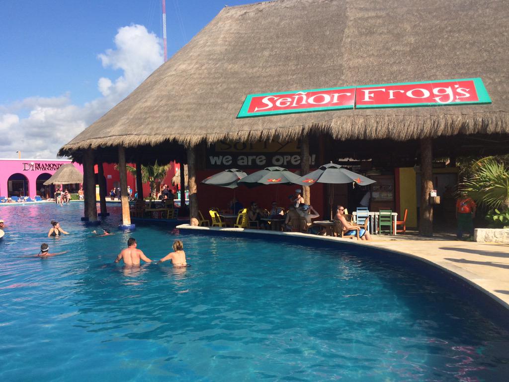 b_huff12's tweet photo. Take me back to Mexico the place where tequila is shoved down your throat like no tomorrow http://t.co/l0y1ZW8xa6