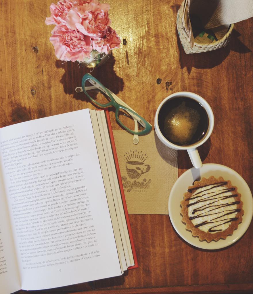 CopilCafe's tweet photo. La fórmula para una mañana perfecta 👇🏼 http://t.co/Mcu4z8Ktz7