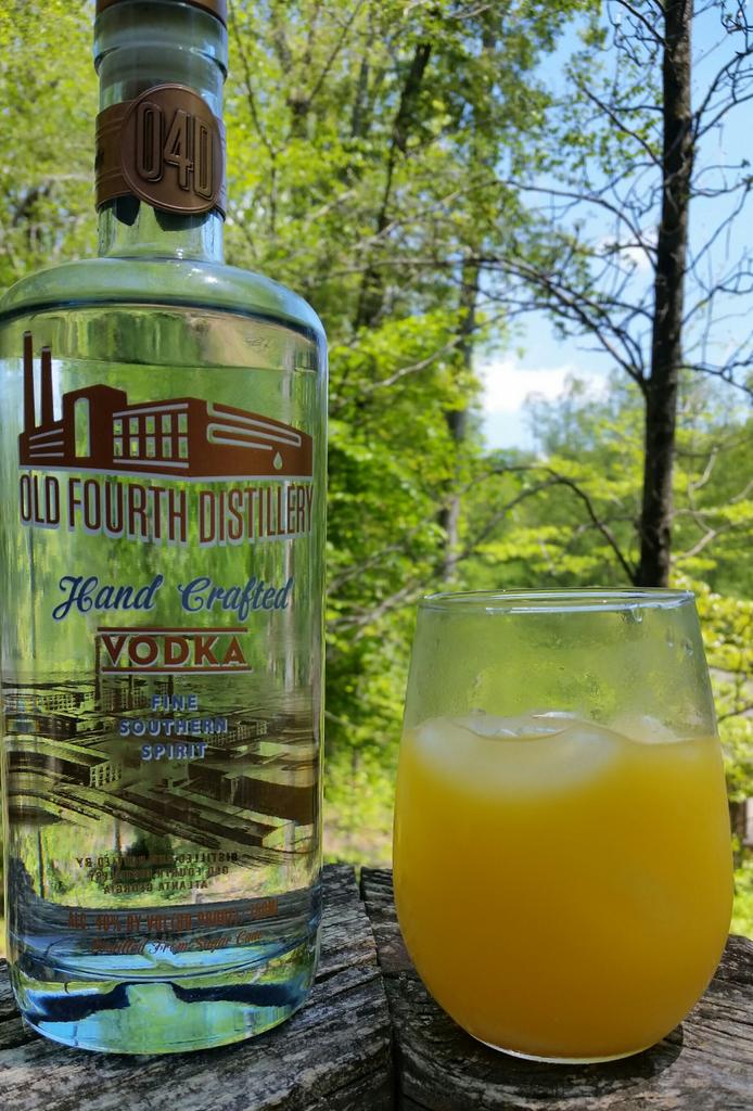 happyhoursweets's tweet photo. It's to pretty outside to work so I'm not gonna. If you need me I'll be hard at work on this bottle ;) @old4th http://t.co/i1vcsCMRbh