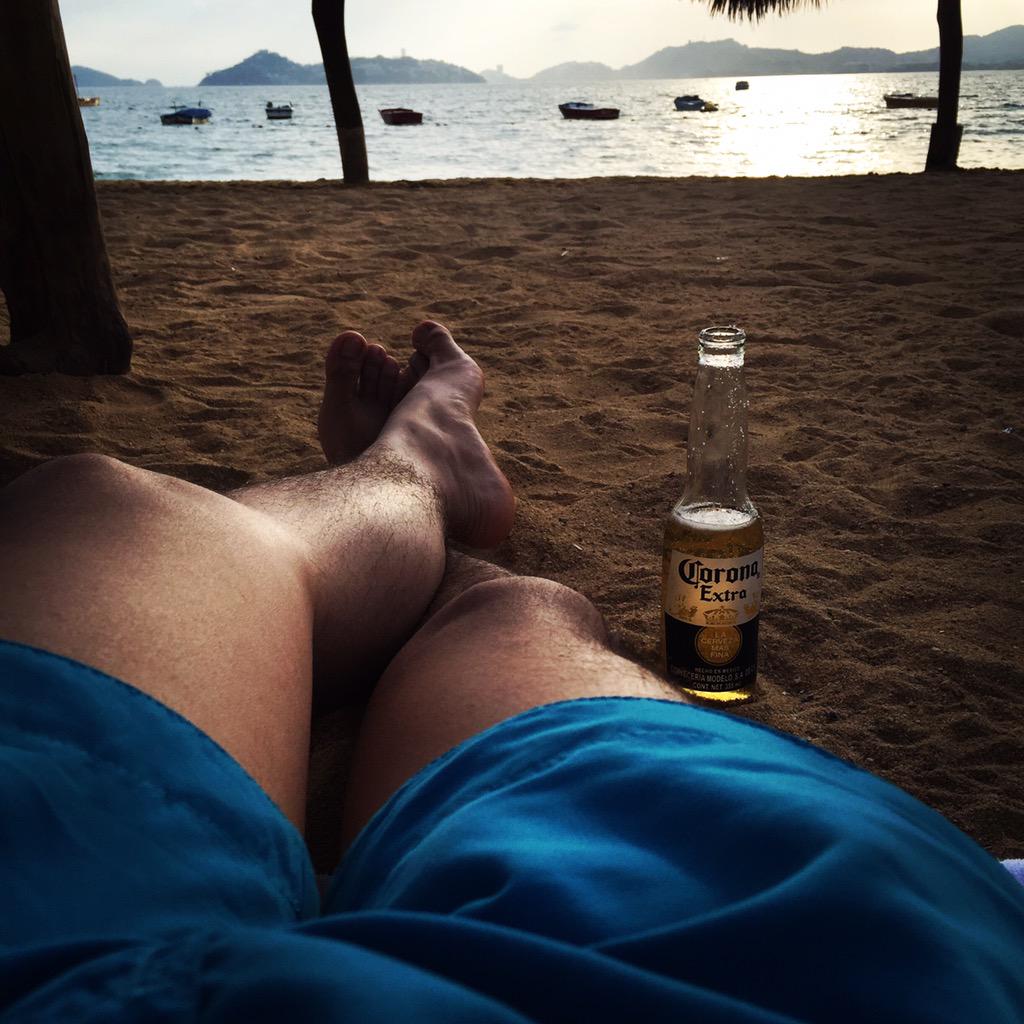 alexcuernaalex's tweet photo. Descansa al fin. http://t.co/gVRak9AAba