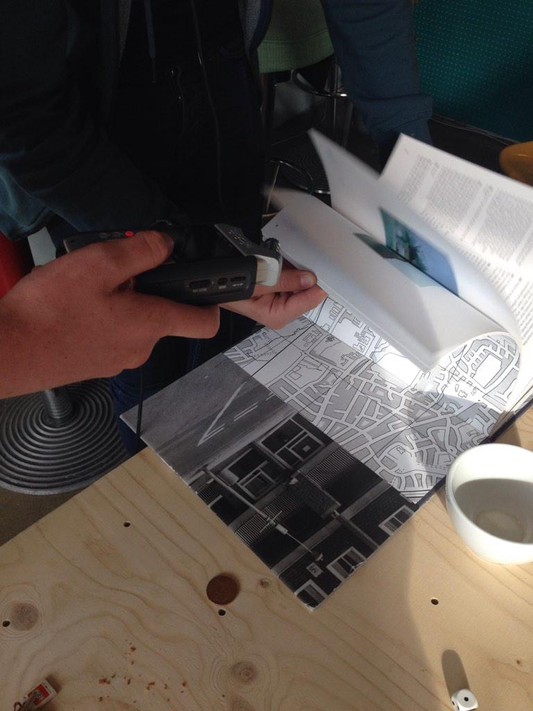 socofexplorers's tweet photo. Making #soundart @site_gallery #musiqueconcrete #Listening http://t.co/pme88nIQVg
