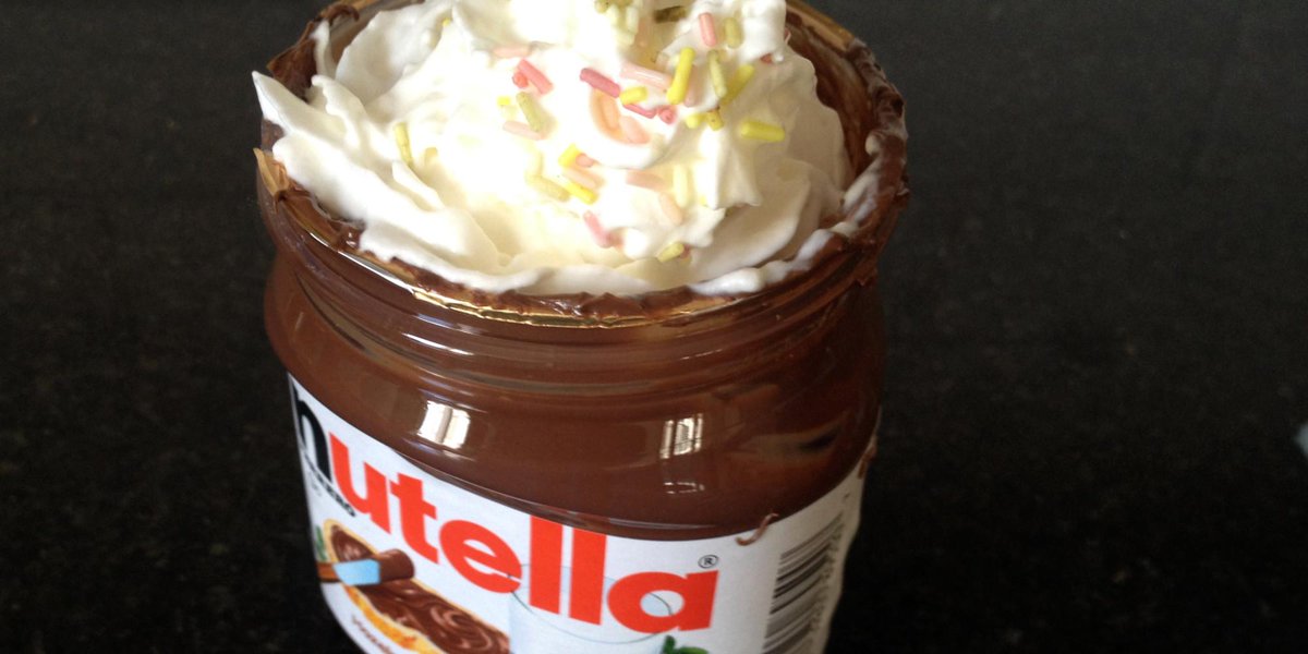 HuffPost's tweet photo. Turn a sad, empty jar of Nutella into the best sundae ever! http://t.co/DxLHD99b5g http://t.co/mWujr5Cn28