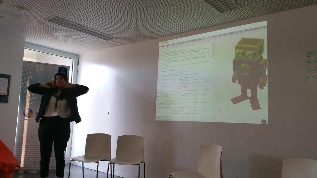 carina211's tweet photo. Software libre y hardware libre en #GCForum2015 http://t.co/nBSfACIkz3