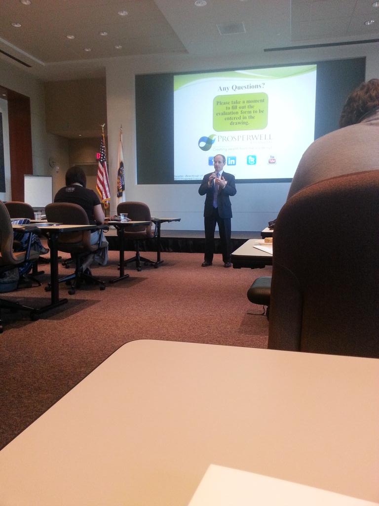 AmandaMarieKiss's tweet photo. Ending #FinancialLiteracyMonth at the #jumpstart annual meeting. http://t.co/CWOTGELy4n