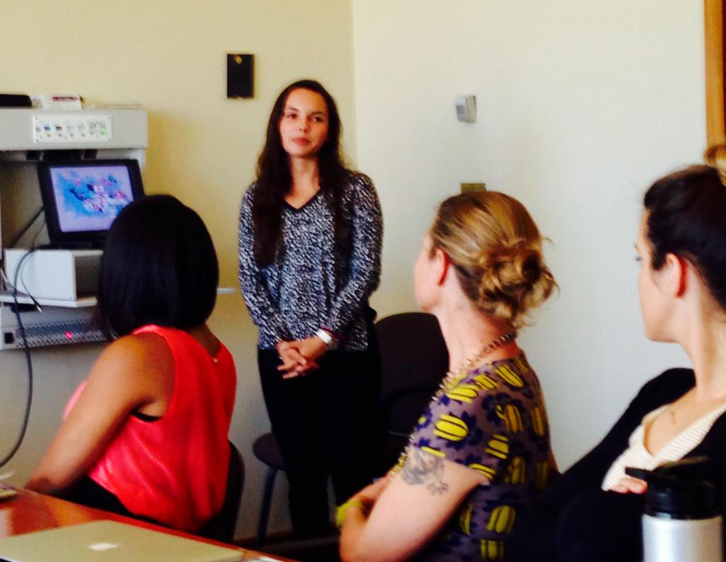 doctorbiag's tweet image. Congrats to @gardnercenter's @shinnyonews fellow, Sophia, on a great presentation! @haascenter #communitycollabs