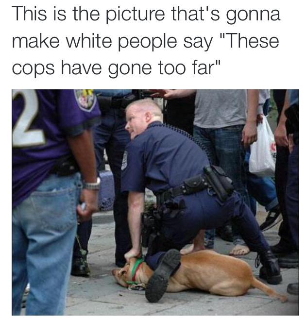 JongOlives's tweet photo. #BlackLivesMatter ✊🏿✊🏾✊🏽 http://t.co/kTFROCz84m