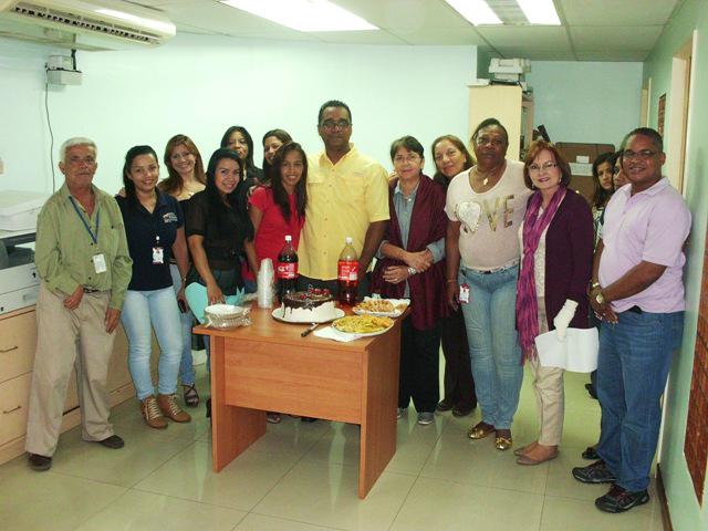 ¡¡Equipo de ViceHospitales felicita a la camarada Odalis y el Dr. Mauro por sus cumpleaños!!