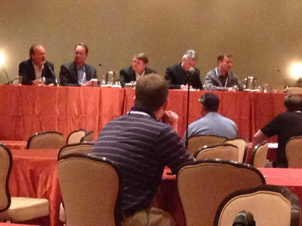 mslizpedro's tweet photo. Listening to #Mitel executives speak to #Mitelusergroup. Great conversations #UC #Cloud #CCTR #Mobile #bizcom http://t.co/rJJEOOM9Mp