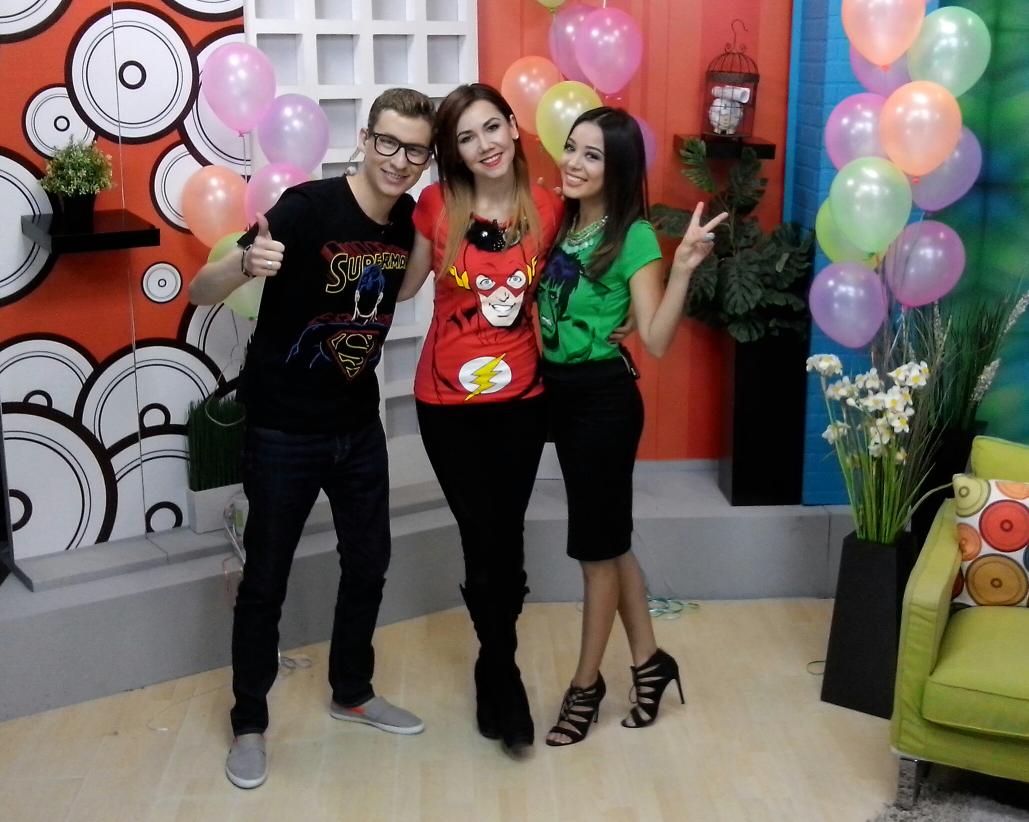 victordiaz_g's tweet photo. Celebrando el dia del niño en Hola Tijuana!! #aztecabc @xochitlopezm @RocioSolisC http://t.co/O9X47wP9Wa