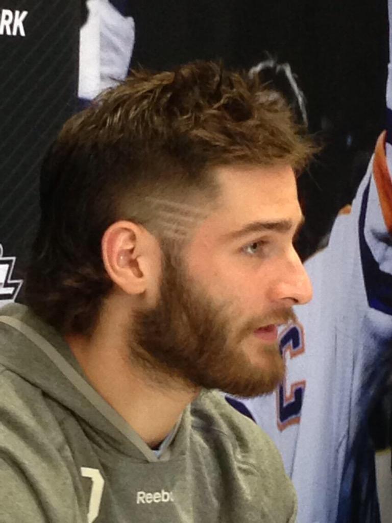 jonnie_dresden's tweet photo. @BauerHockey gotta go with The Saadfather #BauerFlow http://t.co/GiGTyzoYTb