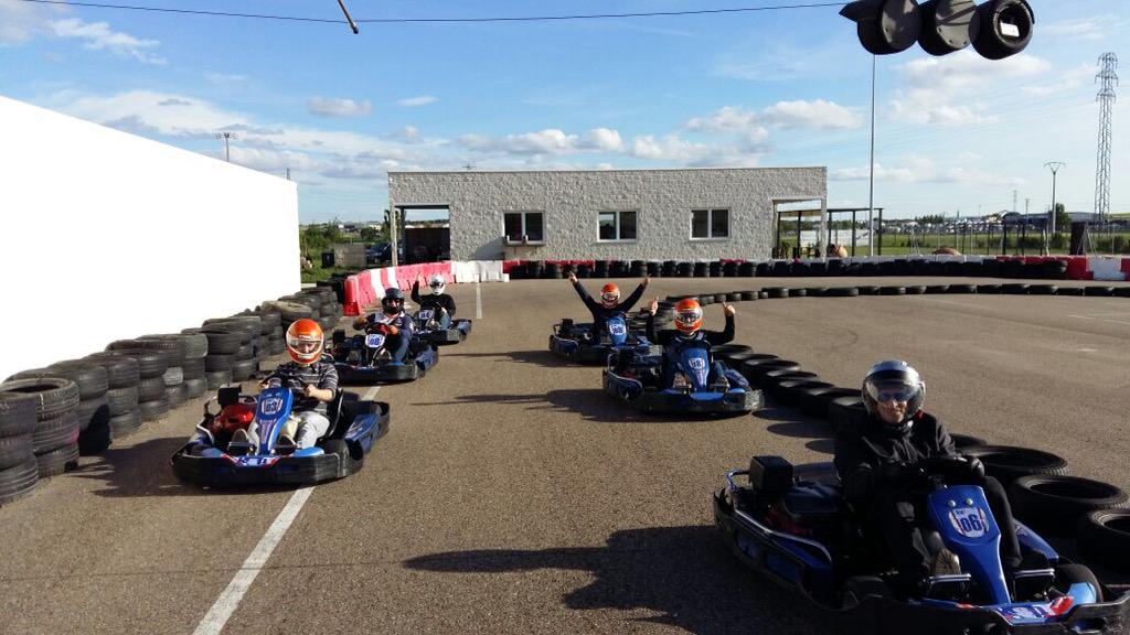 KartingSanPablo's tweet photo. #ViernesKSP http://t.co/ZLDVA1N7FH