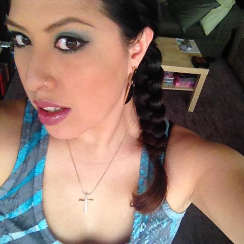mersxx's tweet photo. When I have to adult & get fleeked the f*** out #hairtwist #makeup #jiggypants #earrings #onpoint #nofiltergame ๐ http://t.co/cL68UauSrI
