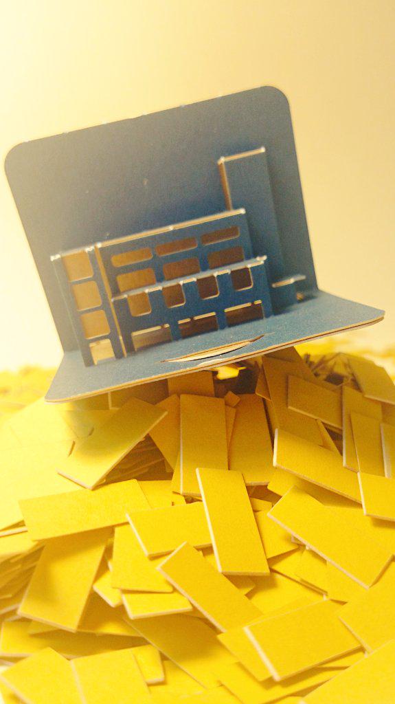 FoldForm's tweet photo. Three modern building.
#3D #popup #business #cards #paper #popupology #papershapers #origamicarchitecture http://t.co/435KDRII6f