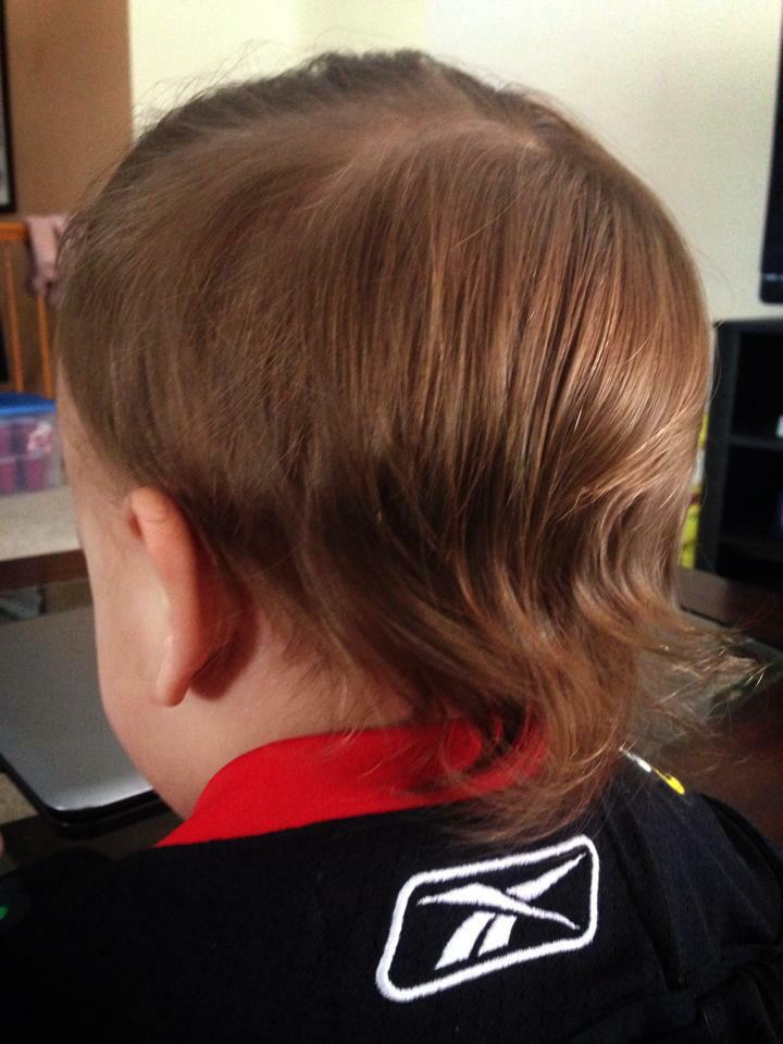 AJ_F612's tweet photo. @BauerHockey Shaner trying to be like Kaner #BauerFlow  #BabyMullet http://t.co/o8IUCWiyE1