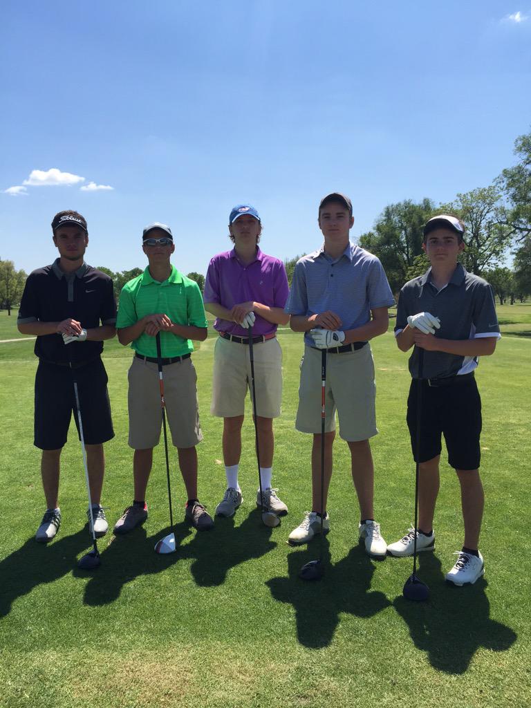 bv_business's tweet photo. They love that their golf coach is a girl and makes them pose for pictures. http://t.co/CIZROUALf5