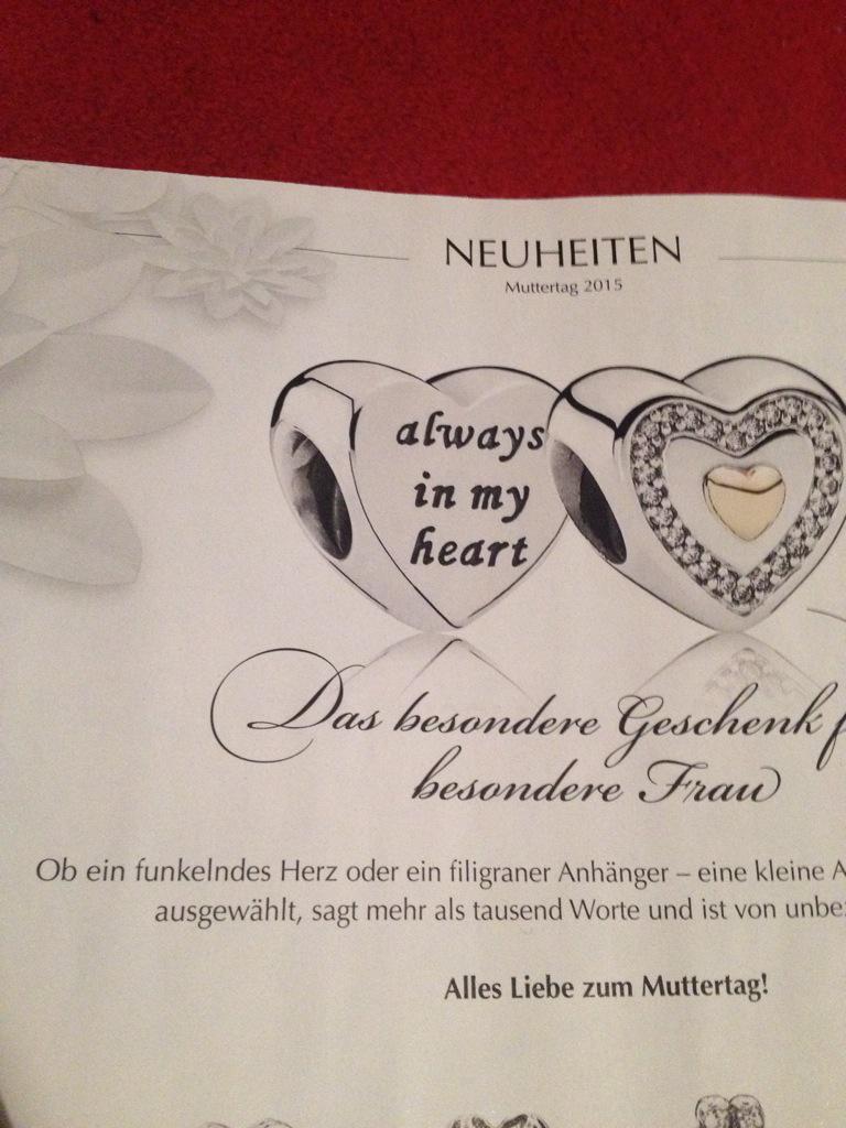 Austrian1DTeam's tweet photo. #ThatMomentWhen even @PANDORA_UK is LARRY AF #AIMHTweet http://t.co/eLn66VZMOK