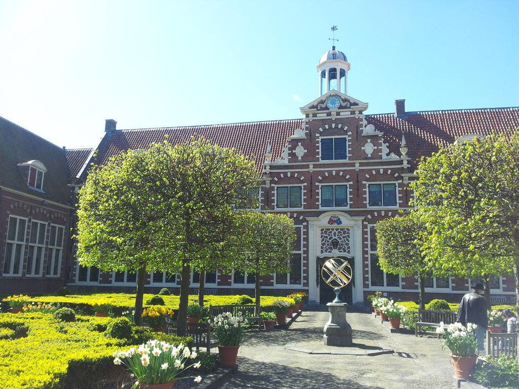 mcdfrago's tweet photo. Et enfin un @FransHalsMuseum que je recommande #bellesCollections #quiétude #Haarlem http://t.co/y6DPlD71DS