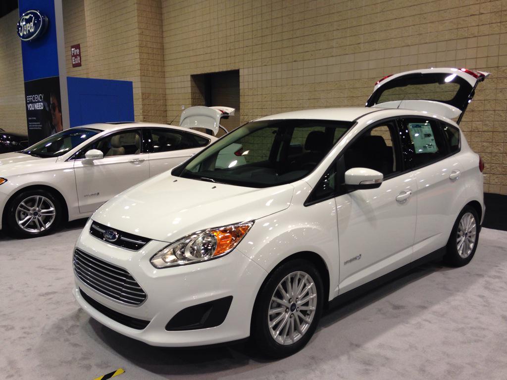 Ford_Kari's tweet photo. Come see how the #C-MAX Hybrid can work for you at the Alabama Auto Show today thru Sunday. #ALAutoShow #Ford http://t.co/IIAwGoA65t