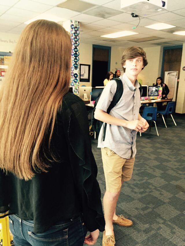 lilbuzz4's tweet photo. @lilbuzz4 Ty checking out our lovely 4th block anchor!!!! #lilbuzz4 #showmance @fmbuzztv http://t.co/Q8vzbGDeur