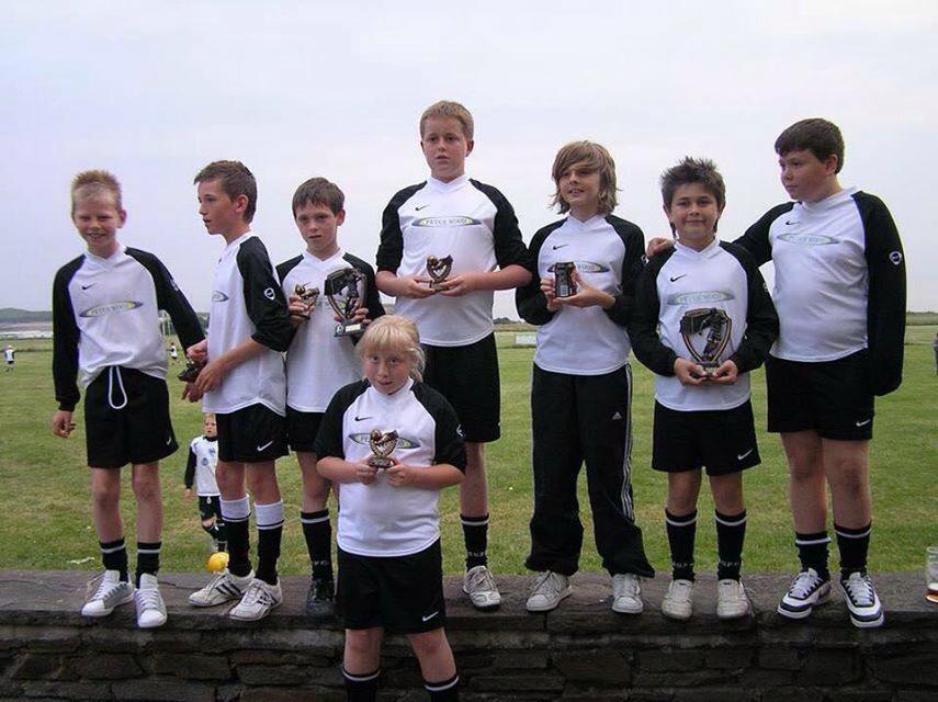 AustinSWood's tweet photo. You know you've made it when the whole team gets a trophy and you get a can... http://t.co/zhusxjbp09
